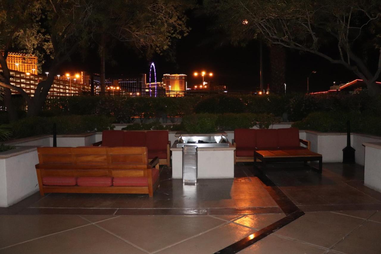 Balcony Suite Strip View Las Vegas Dış mekan fotoğraf